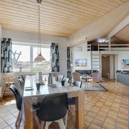 Palli - 600m From The Sea By Interhome *