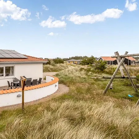 Palli - 600m From The Sea By Interhome *